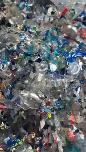 Shredded Post Consumer Pet bottles- deposit system  36545