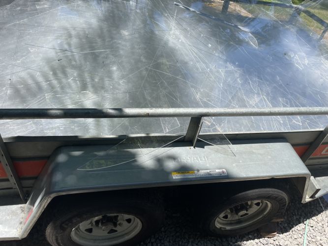 plexiglass  26842