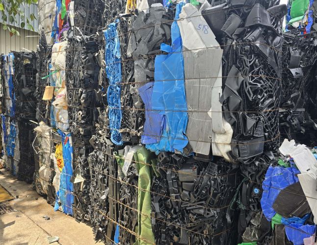 Colour PP baled 36518