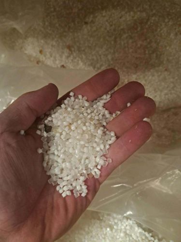PA66 Pellets, floorsweep  31335