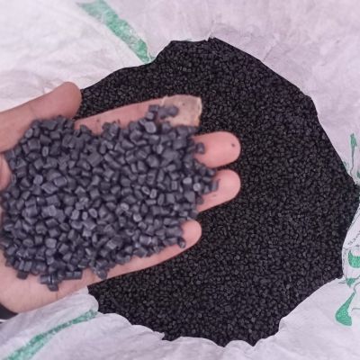 Plastic black granules - LLDPE for sale on Scrapo